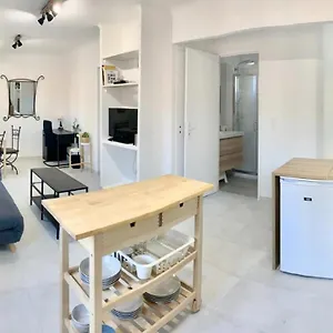 Apartment T2 Bis Cosy Climatise, Intra Muros, Avignon