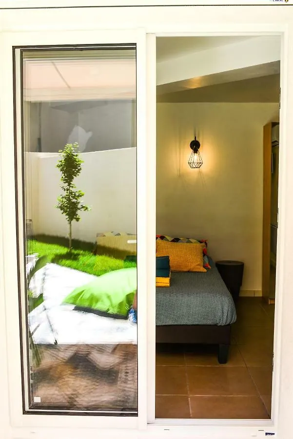 Apartment Studio Les Hortensias Avignon Frankreich
